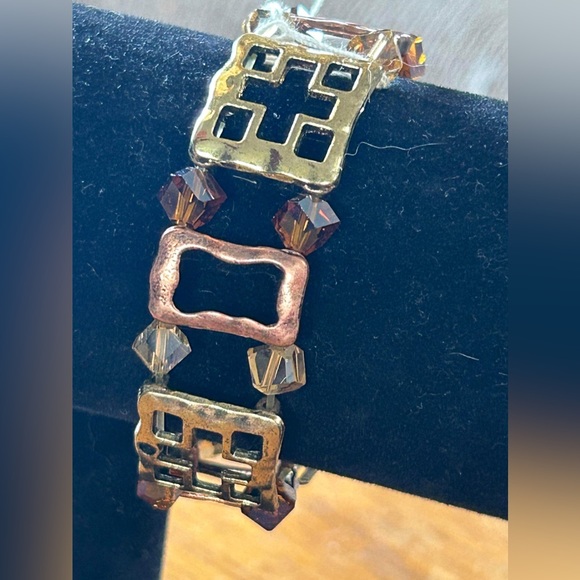 NWOT Multi Tone Bracelet - Picture 2 of 2